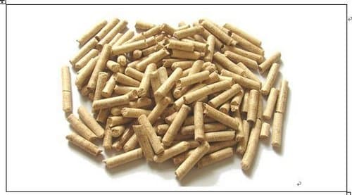 PELLETS MADE OF WHEAT STRAW. PRODUCED BY CRUSHING, DRYING THE STRAW PASSING IT THROUGH WATER STEAM, AND COMPRESSING INTO PELLETS WITHOUT THE ADDITION OF BINDERS. TO BE USED FOR ENERGY AND HEAT PRODUCING PURPOSES (BURNED IN BOILERS, ETC). USED BY DOMESTIC AND INDUSTRIAL MARKETS.