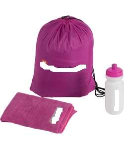 A WATER BOTTLE MADE FROM POLYETHYLENE (PE) WITH A CAPACITY OF 500ML. TO BE USED TO DRINK FROM. IT HAS A WHITE EXTERIOR AND A DARK PINK/VIOLET TOP. PART OF A SET ALSO CONTAINING A GYM BAG AND A TOWEL; THESE TWO ITEMS HAVE BEEN CLASSIFIED SEPARATELY.