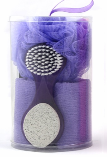 A BATH SET PRESENTED IN A CLEAR PLASTIC TUBE. CONSISTS OF A PU MESH SPONGE, A POLYESTER BATH TOWEL AND A 1 PIECE FOOT BRUSH/PUMICE. CLASSIFIED AS LAST IN NUMERICAL ORDER. THE BRUSH.