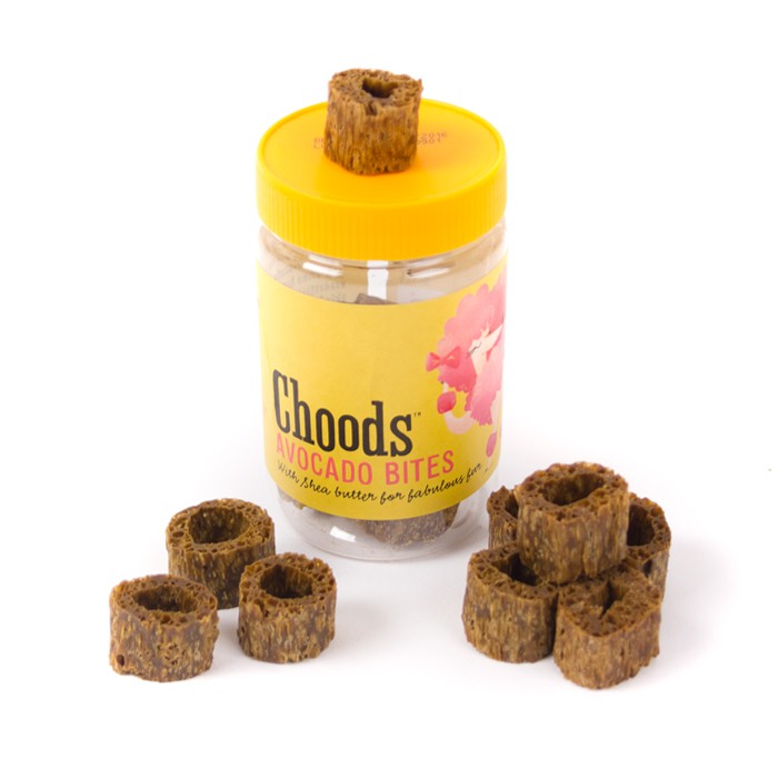 AVOCADO DOG TREATS. INGREDIENTS: POTATO STARCH , , GLYCERIN ,, OAT FLOUR , AVOCADO POWDER ,, COMPOUND YEAST,SODIUM CASEINATE,, CHICKEN FLAVOUR ,  FISH OILS, SHEA BUTTER , MULTI-VITAMINS,  ORGANIC TRACE ELEMENTS ,,PREBIOTICS , CALCIUM CARBONATE , FOOD COLORANTS
PUT UP FOR RETAIL SALE. CONTAINS MORE THAN 30% STARCH AND NO MILK PRODUCTS.