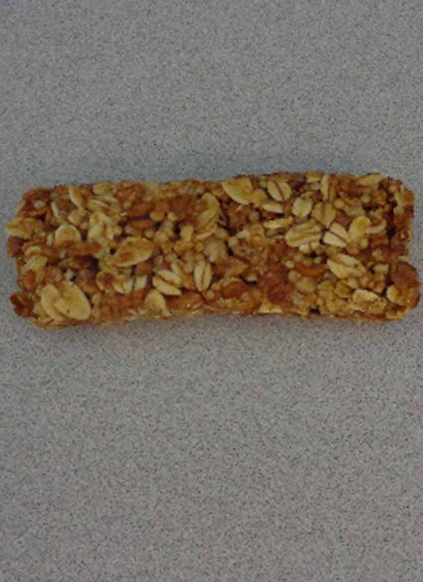 AN OAT & HONEY BAR CONTAINING OATS. WHEAT FLAKES, INULIN, TAPIOCA SYRUP, RICE SYRUP, SUGAR, CRISPED QUINOA, HONEY, RICE FLOUR, SUNFLOWER OIL, MOLASSES, EMULSIFIER, SALT AND FLAVOURING.