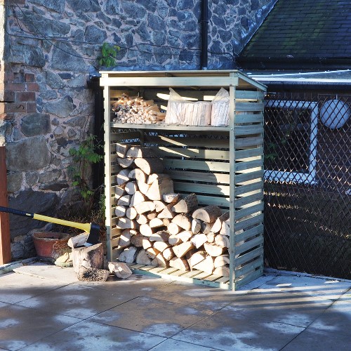 LARGE CAPACITY WOODEN LOG AND FIREWOOD STORE. IDEAL TO KEEP WOOD NEAT TIDY AND DRY. FEATURES RAISED FLOOR AND SLOPPING ROOF PRACTICAL STORAGE SHELF AND SLATED SIDES FOR VENTILATION. COMES FLAT PACKED IN BROWN BOX WITH FULL COLOUR LABEL. DIMENSIONS ARE: H156CM X W117CM X D52CM . THE SHELF DIMENSIONS ARE: H38CM  X W117 X D52CM.