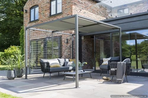 NON-PERMANENT GAZEBO WITH SLIDING ROOF FOR OUTDOOR USE.  FRAME AND CROSS BEAMS OF ALUMINIUM WITH FOUR WEATHER RESISTANT TEXTILE ROOFING PANELS.  THE GAZEBO REQUIRES SELF-ASSEMBLY.  GAZEBO IS SUPPLIED WITH HANDLE.  THE HANDLE CAN BE USED TO THE SLIDE THE ROOFING PANELS TO THE REQUIRED LEVEL OF SUN SHELTER.  PACKED IN A STANDARD EXPORT CARDBOARD CARTON.