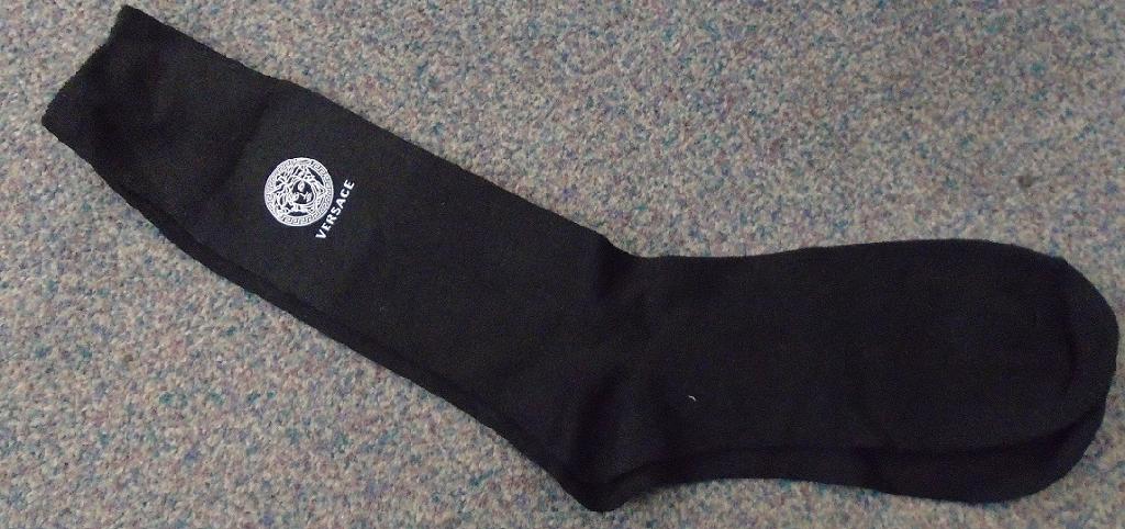 KNITTED SOCKS MADE OF BAMBOO, POLYESTER AND SPANDEX. NAME AND LOGO ON THE SIDE OF THE SOCKS, NEAR THE TOP.