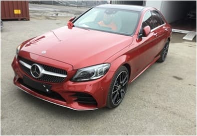 MERCEDES BENZ C200 EQ BOOST MILD PETROL/HYBRID 1497CC INTERNAL COMBUSTION PETROL ENGINE COLOUR RED FOUR DOOR
RIGHT HAND DRIVE WITH A 10KW MOTOR CONNECTED (PARALLEL) TO THE DRIVE TRAIN TO THE CAR BY A BELT PROVIDING ADDITIONAL POWER FOR THE PROPULSION OF THE VEHICLE. THE MOTOR IS POWERED BY A 48V RE-CHARGEABLE LITHIUM BATTERY.