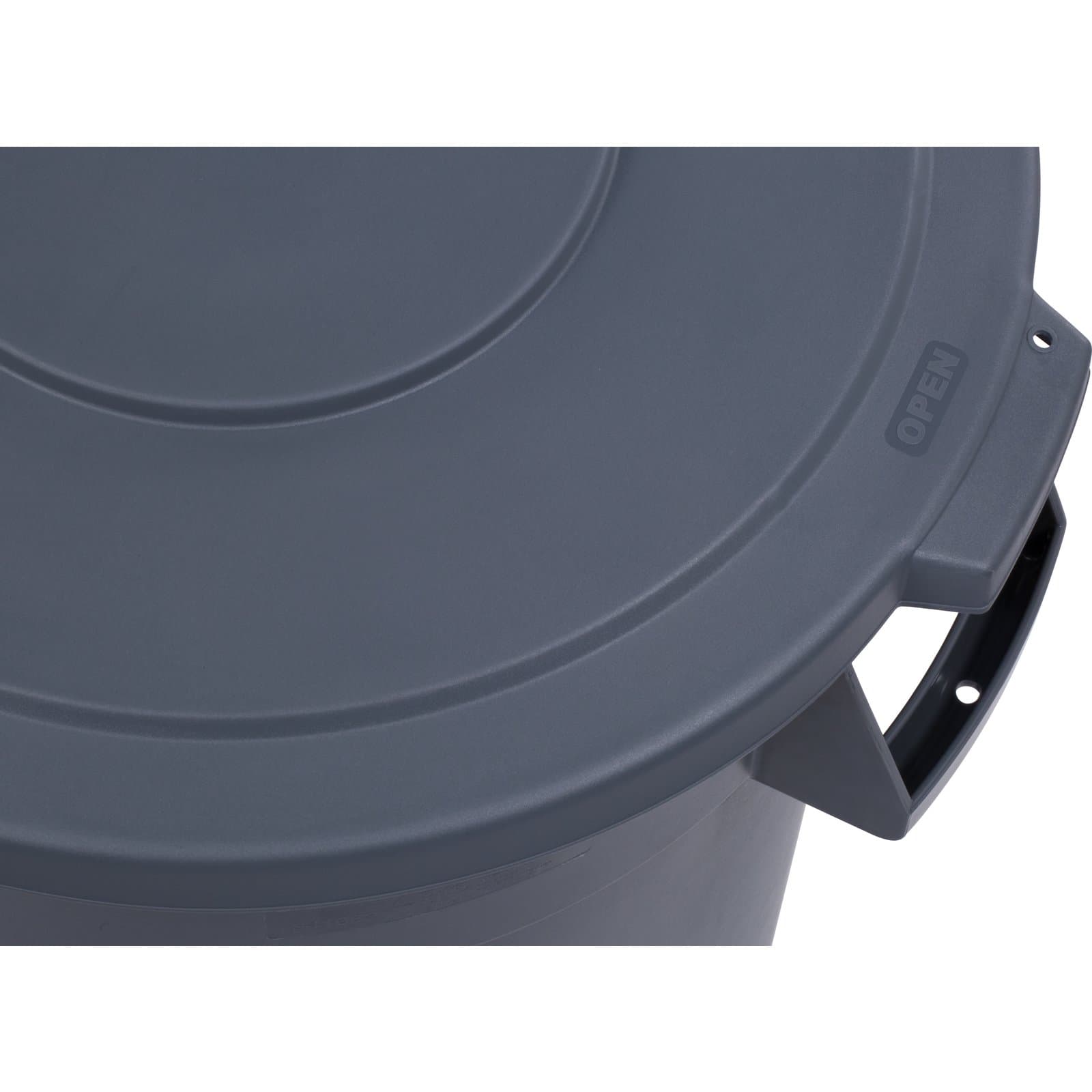 GARBAGE CAN LID TO FIT GARBAGE CAN. 32 GALLONS. GREY IN  COLOUR AND ROUND IN SHAPE.  MADE OF HEAVY DUTY MOULDED HDPE(HIGH DENSITY POLYETHYLENE)  PLASTIC. USED AS A LID FOR DISPOSAL UNIT IN QUICK SERVICE RESTAURANT.