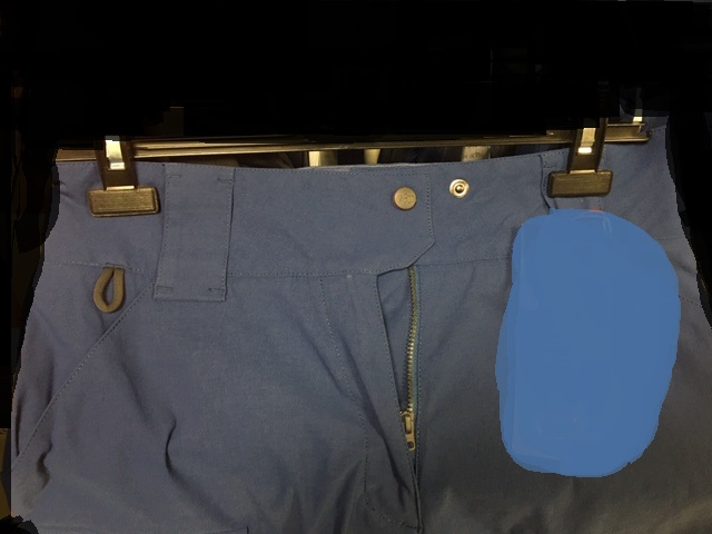 WOVEN RACE SHORTS FOR WOMEN. REACHING DOWN FROM THE WAIST TO JUST ABOVE THE KNEE. WITH A FRONT FLY FASTENING RIGHT OVER LEFT, BY ZIP AND PRESS STUD AT THE WAIST. AROUND THE WAIST ARE WIDE BELT LOOPS. WITH A SLANT POCKET ON EITHER SIDE FROM THE WAIST. THE LEGS ARE HEMMED AT THE ENDS. THE SHORTS ARE MADE OF DURABLE STRETCH FABRIC CONSISTING OF 95% NYLON AND 5% ELASTANE, SAID TO HAVE A WATER REPELLENT FINISH FOR QUICK DRYING (NOT VISIBLE TO THE NAKED EYE). PACKAGED IN A CLEAR PLASTIC BAG WITH A PRINTED BARCODE, GARMENT DESCRIPTION, PRODUCT CODE AND SIZE.