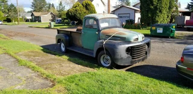 A 1948 FORD F2 PICK-UP TRUCK. ITS GROSS VEHICLE WEIGHT DOES NOT EXCEED 5 TONNES AND HAS A PETROL ENGINE OF A CYLINDER CAPACITY OF 5409CC.

THE VEHICLE IS A LEFT HAND DRIVE. IT IS BLACK IN COLOUR WITH A BLACK INTERIOR AND HAS 2 DOORS AND 2 SEATS. THE VEHICLE IS A NON-RUNNER.
IT HAS AN ENGINE AND CHASSIS WHICH WAS MADE IN THE 1990'S.