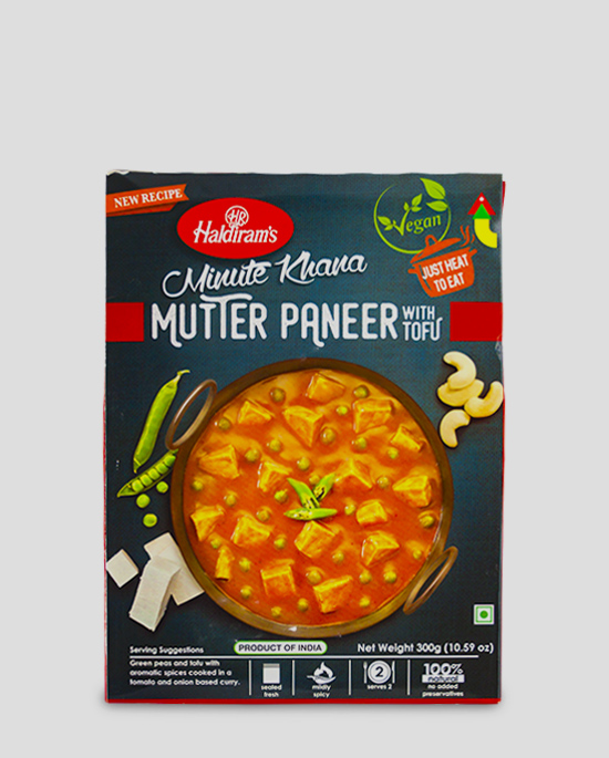 MUTTER PANEER,  A READY TO EAT MEAL PACKAGED IN A 300G POUCH. DESIGNED TO HEAT IN PACKET AND EAT STRAIGHT AWAY. 
INGREDIENTS: 
TOMATOES, ONIONS, TOFU (SOYABEAN, WATER, MAGNESIUM CHLORIDE), GREEN PEAS, REFINED SUNFLOWER OIL, FRESH GINGER, FRESH GARLIC, CASHEWS, SALT, SPICES (CARDAMON, CINNAMON, NUTMEG, MACE, CUMIN SEEDS, CORIANDER, CLOVES, CURRY LEAVES), RED CHILLI POWDER, TURMERIC POWDER, DRIED FENUGREEK LEAVES.