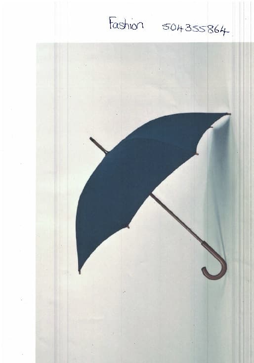 BESPOKE WALKING LENGTH UMBRELLA WITH MANUAL OPENING. WOODEN POLE AND CROOK HANDLE. FIBREGLASS RIBS. POLYESTER CANOPY IN NAVY BLUE.