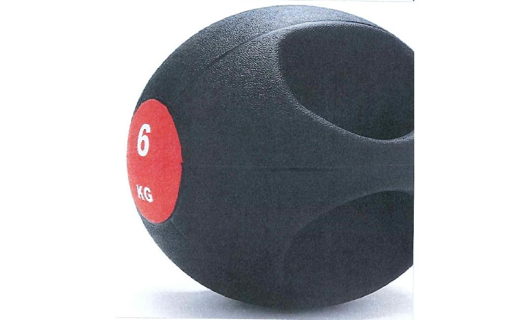 A 6 KG MEDICINEBALL WITH ERGONOMIC HANDLES. MADE OF ANTI-SLIP GYM-GRADE RUBBER. USED FOR WEIGHT TRAINING.