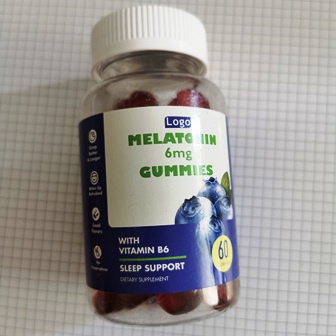 Dodatak prehrani, gumeni bomboni s dodatkom melatonina i vitamina B6.
Sastav prema specifikaciji proizvođača: melatonin 0,035%, vitamin B6 kao piridoksin hidroklorid 0,244%, pektin 3,115%, natrijev citrat 0,356%, sladni sirup 46,72%, bijeli granulirani šećer 44,443%, maltodekstrin 3,115%, prirodna aroma borovnice 0,316%, sok iz povrća i voća 0,105%, limunska kiselina 1,199% i biljno ulje 0,352%.
Upotrebljavaju se kao pomoć za spavanje, a preporučena doza su 2 gumena bombona.
Pakiraju se u plastičnoj kutiji s navojem koja sadrži 60 komada gumenih bombona.