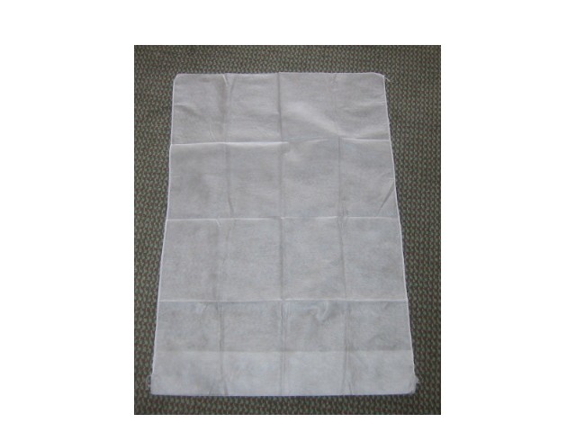 DISPOSABLE PILLOW CASES (WITHOUT FLAP), WITH STITCHED SEAMS. THE PILLOW CASES ARE OF NON WOVEN FABRIC WEIGHING 25G/M. THE FABRIC IS COMPOSED OF POLYPROPYLENE FIBRES. THE PILLOW CASES ARE PACKED IN BOXES OF 500 PIECES AND ARE FOR SALE DIRECTLY TO HOSPITALS WITHOUT REPACKING.