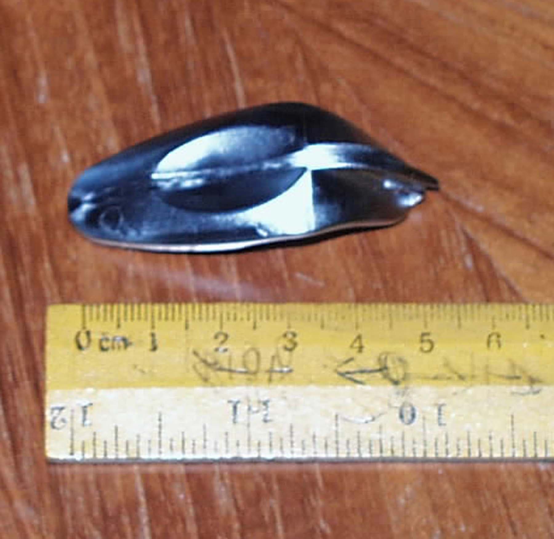 UNIVERSAL CATHETER SLITTER. THESE ARE STAINLESS STEEL CATHETER SLITTERS DESIGNED SOLELY TO ENABLE A CARDIOLOGIST TO REMOVE CATHETERS FROM THE HUMAN BODY.