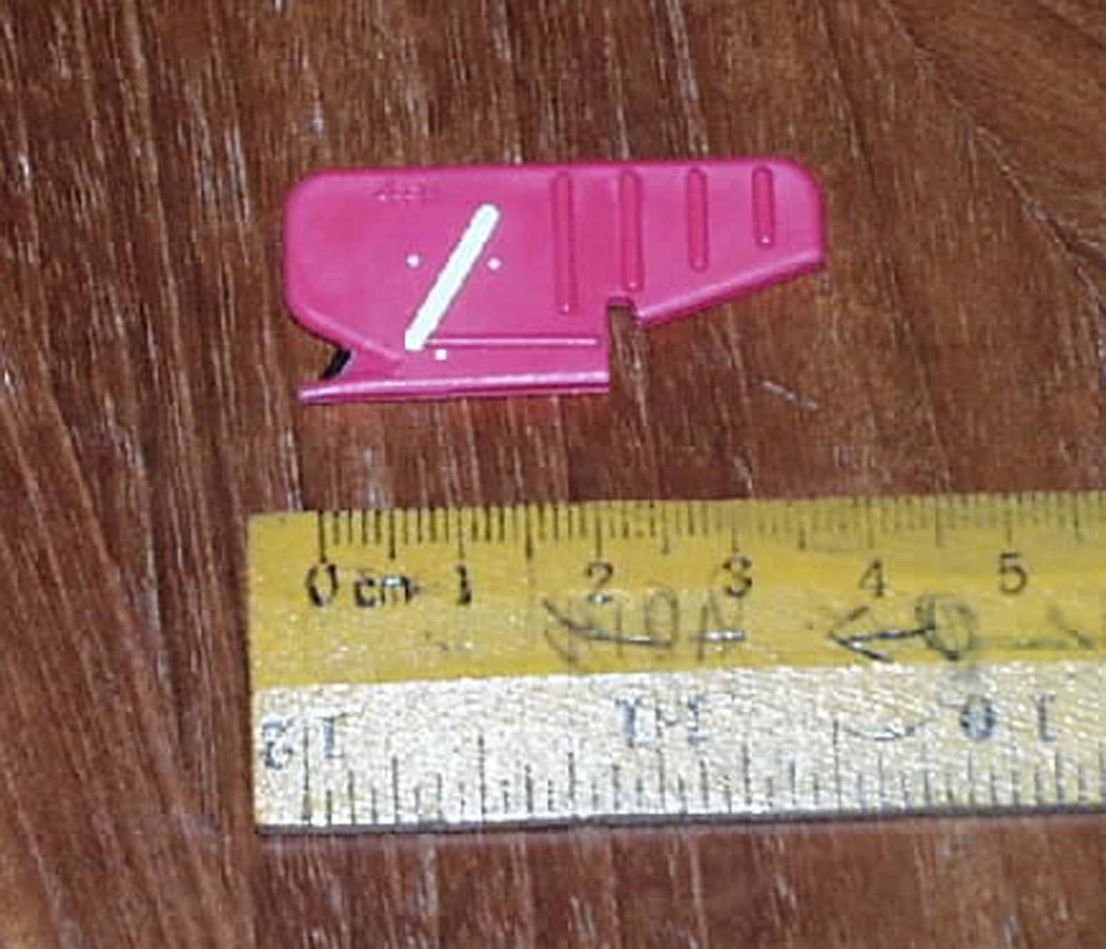 GUIDE CATHETER SLITTERS. THESE ARE DESIGNED SOLELY TO ENABLE A CARDIOLOGIST TO REMOVE CATHETERS FROM THE HUMAN BODY. THEY COME IN 4 FRENCH AND 6 FRENCH SIZES. THEY ARE MADE OF PLASTIC WITH A STAINLESS STEEL BLADE.