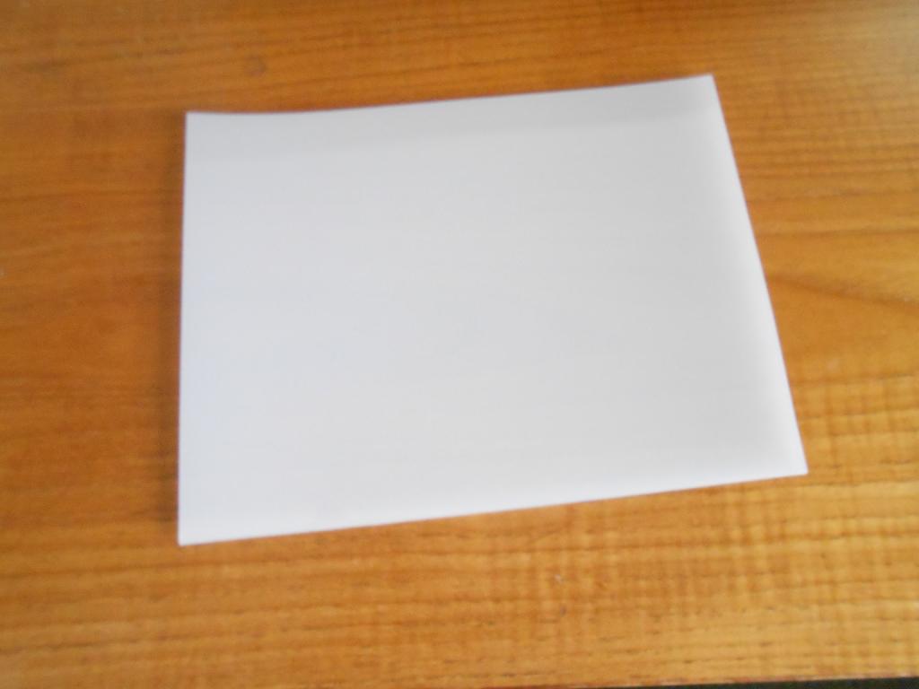 SHEETS OF NON CELLULAR, LOW DENSITY POLYETHYLENE, OF A THICKNESS
EXCEEDING 0.125MM.  THIS PRODUCT IS NOT REINFORCED, NOR LAMINATED OR SUPPORTED OR SIMILARLY COMBINED WITH OTHER MATERIALS.