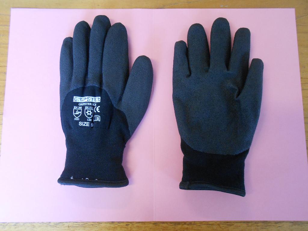 6133-10 GRIPSTER ICE FREEZER AND COLD STORE GLOVE 9
KNITTED