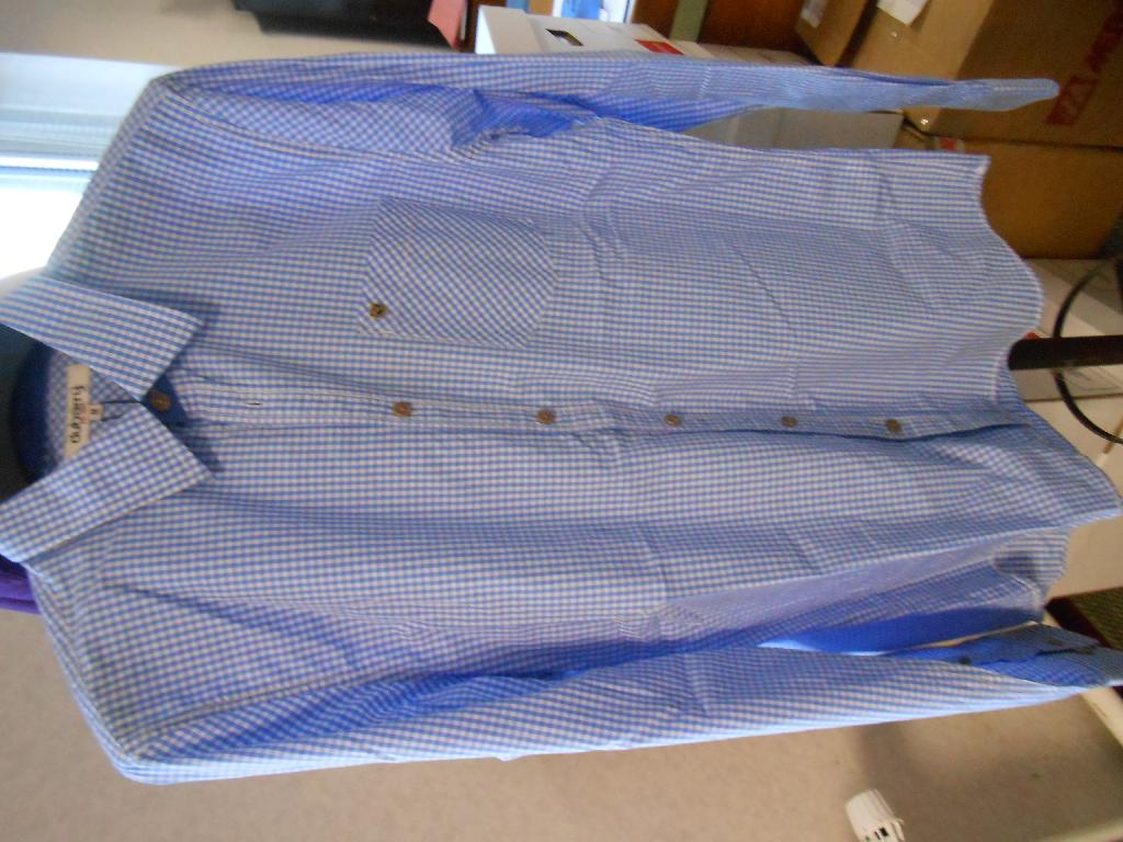 3469 CLONBROCK MANS 100% COTTON GINGHAM CHECK SHIRT
FOB CHINA, $19.00
100% COTTON
WOVEN