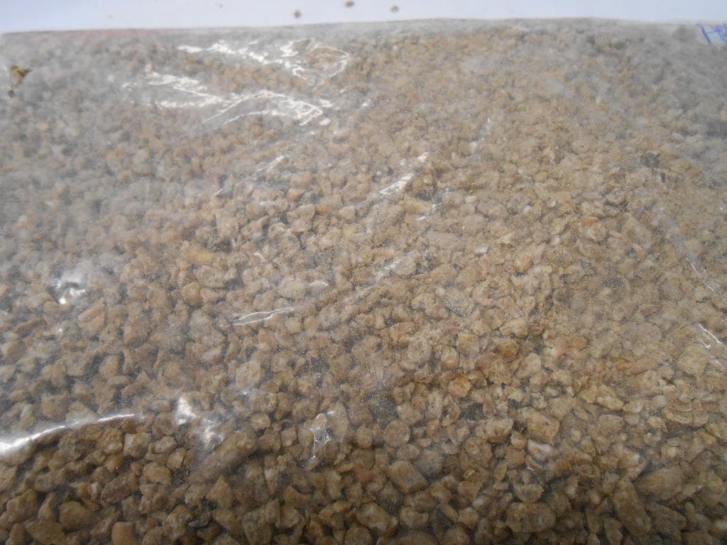 ORGANIC GROWERS CRUMBLE
PRODUCT CODE: 6765
IT IS CHICKEN FEED FOR ORGANIC LAYING HENS AND IS GIVEN AT A PARTICULAR AGE OF THE HEN
IT CONTAINS MORE THAN 30% STARCH
ORGANIC WHEAT; CHINESE ORGANIC SOYA
PER APPLICANT IT PROVIDES ALL THE NUTRIENT ELEMENTS REQUIRED TO ENSURE A RATIONAL AND BALANCED DIET