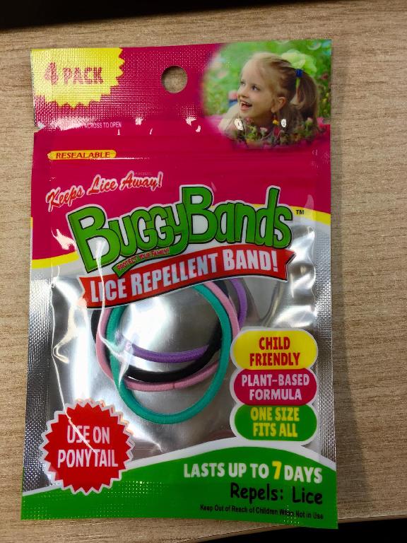 BUGGY BANDS LICE REPELLANT BANDS FOR USE ON PONYTAILS

ACTIVE INGREDIENTS; PEPPERMINT OIL 5%, LEMONGRASS OIL 3%, ROSEMARY OIL 2%, GERANIOL 1%, SESAME OIL 1%
INSET INGREDIENTS: RUBBER, COTTON 88%