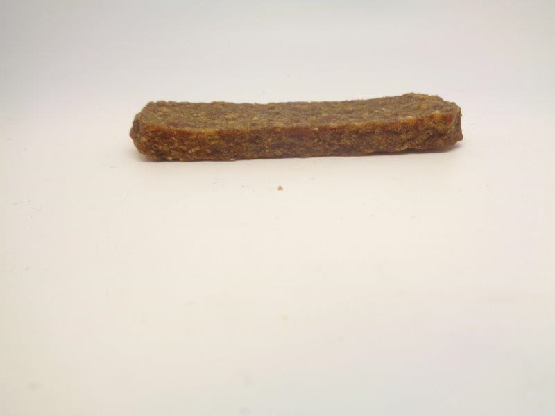 JERKY CHICKEN NATURE BAR.
COMPLIMENTARY PET FOOD TREATS FOR DOGS. THEY ARE NOT INTENDED AS A COMPLETE FOOD.
CHICKEN AND DRY INGREDIENTS INCLUDING PRESERVATIVES ARE GROUND AND MIXED AND THEN FORMED INTO SMALL SHAPES.THESE SHAPES ARE THEN COOKED IN AN OVEN TO 90 DEGREES CELSIUS AND UNTIL THEY MEET A LOW WATER ACTIVITY, DRIED TREATS.THEY ARE PACKED IN PLASTIC BAGS THAT HOLD 100G. THEY HAVE A SHELF LIFE OF 18 MONTHS AND ARE STORED AT AMBIENT TEMPERATURES
