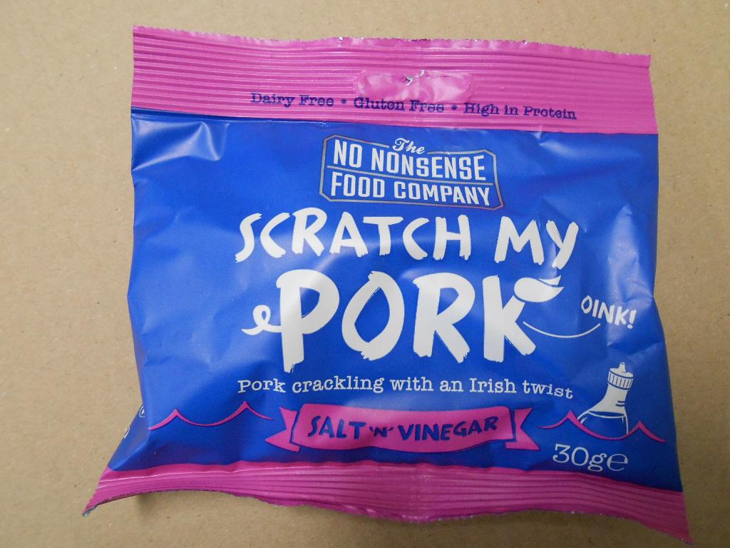 SALT AND VINEGAR FLAVOUR PORK CRACKLING.
A NATURAL PRODUCT MADE FROM PORK RIND, COOKED AT SPECIFIC TEMPERATURES WITH A BLEND OF SPICES, RESULTING IN A CRUNCHY AND CRISPY SNACK. PACKED AND SEALED IN A 30G FOIL BAG.
INGREDIENTS: IRISH PORK PIG RIND (92%),SALT AND VINEGAR SEASONING(8%)(DEXTROSE ACIDITY REGULATOR E262, SALT FLAVOUR ENHANCER E621, ACID E330.)