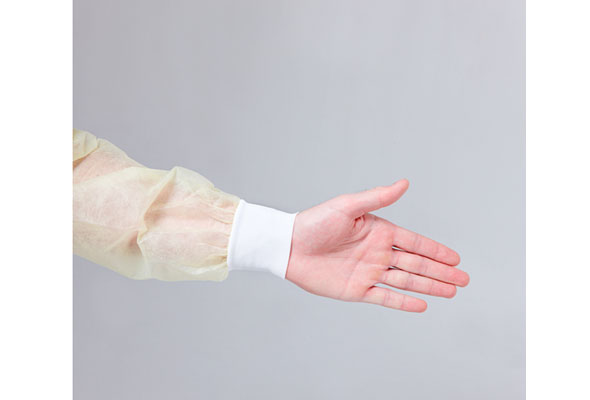 AN IMPERVIOUS ISOLATION GOWN WITH CUFFS FOR USE IN ISOLATION, CSSO. THEATRE AND FOR VISITOR USE. MANUFACTURED FROM PPSB 18GMS COATED PE13 GSM.
NONWOVEN; YELLOW COLOUR
COMPOSITION: POLYPROPYLENE (65% APPROXIMATELY), POLYESTER, POLYAMIDE
DRAW STRINGS/TAPE AT WAIST AND NECK FOR SECURING