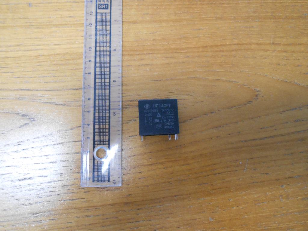POWER RELAY SWITCH.

IT IS AN ELECTRICAL SWITCH THAT USES A SMALL VOLTAGE TO SWITCH A LARGE VOLTAGE.

MAX ALLOWABLE CURRENT ON CONTACTS 8A. INPUT VOLTAGE MAX 24VDU. LOAD ON CONTACTS 220V AC OR 110V DC.
