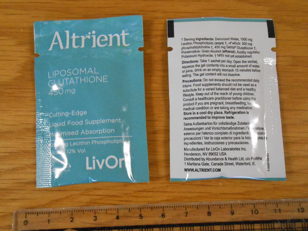 ALTRIENT LIPOSOMAL GLUTATHIONE 450MG.

THESE PRODUCTS ARE ORAL SACHETS OF LIQUID FOOD SUPPLEMENTS. 
THEY ARE MIXED WITH WATER AND CONSUMED. 

THE INGREDIENTS CONSIST OF PURIFIED WATER, LECITHIN PHOSPHOLIPIDS, ETHANOL PRESERVATIVE, XANTHAN THICKNER, GLUTATHIONE.