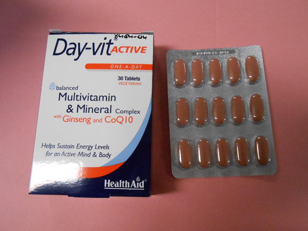 HEALTHAID DAY-VIT ACTIVE TABLETS

DAY-VIT ACTIVE IS A WELL BALANCED FORMULATION THAT OFFERS MAXIMUM PERFORMANCE AND VITALITY THROUGHOUT THE DAY. A UNIQUE COMBINATION OF VITAMINS, MINERALS AND DL-METHIONINE, ENRICHED WITH COQ10 & PURE STANDARDISED PANAX (KOREAN) GINSENG TO CONTRIBUTE TO THE MAINTENANCE OF PHYSICAL AND MENTAL ENERGY.