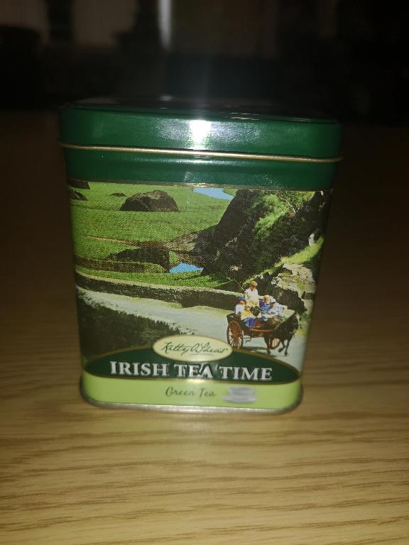 Display Tin made of tin plate.
For use of displaying tea bags.
Tin