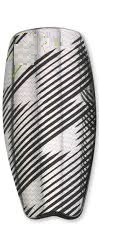 PROTECTIVE SHIN GUARD.
IT IS USED TO PROTECT THE SHINS DURING SPORTS ACTIVITIES.
IS IT MOULDED FROM POLYPROPYLENE COPOLYMER AND HAS A SOFT INNER FOAM MADE FROM 5MM EVA (ETHYLENE-VINYL ACETATE). AVAILABLE IN THREE SIZES.
