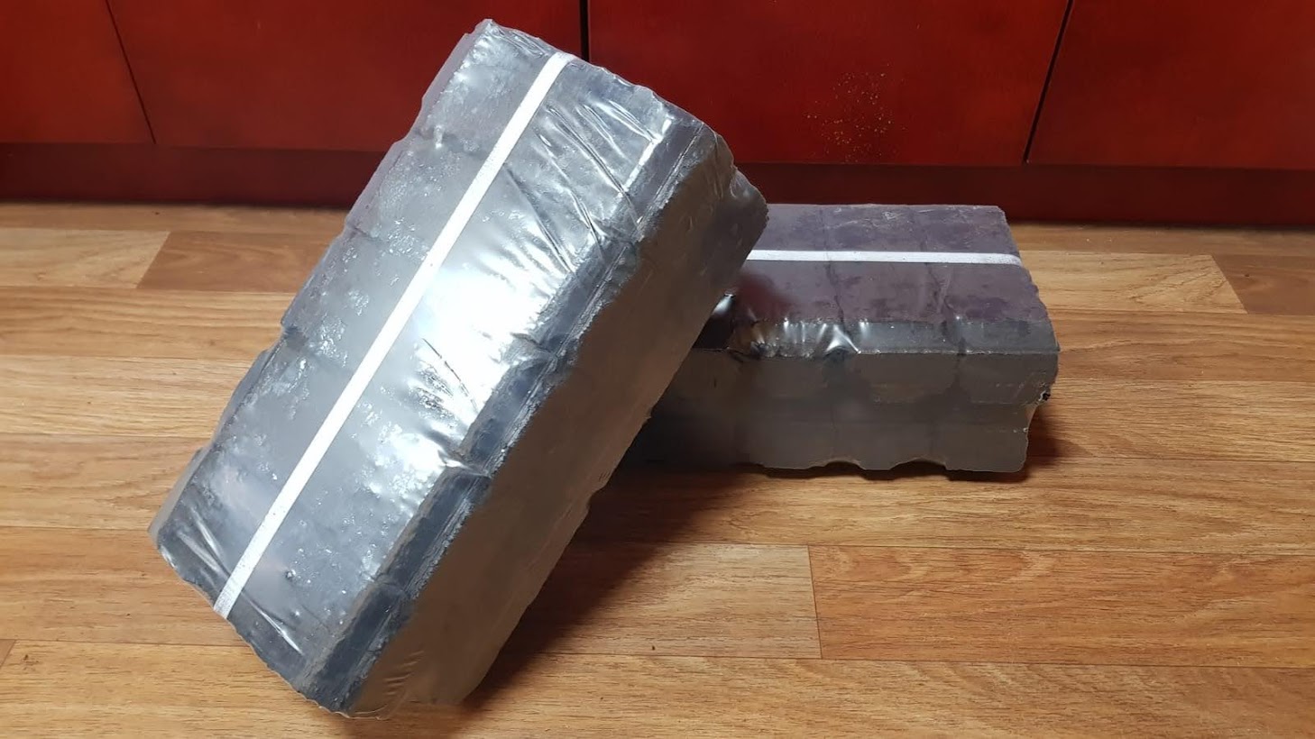 Peat Briquettes
Used as a fuel in fires in people's homes
Made of 100% peat
Packed in 10kg bale as per attached photo. 96 bales on a pallet