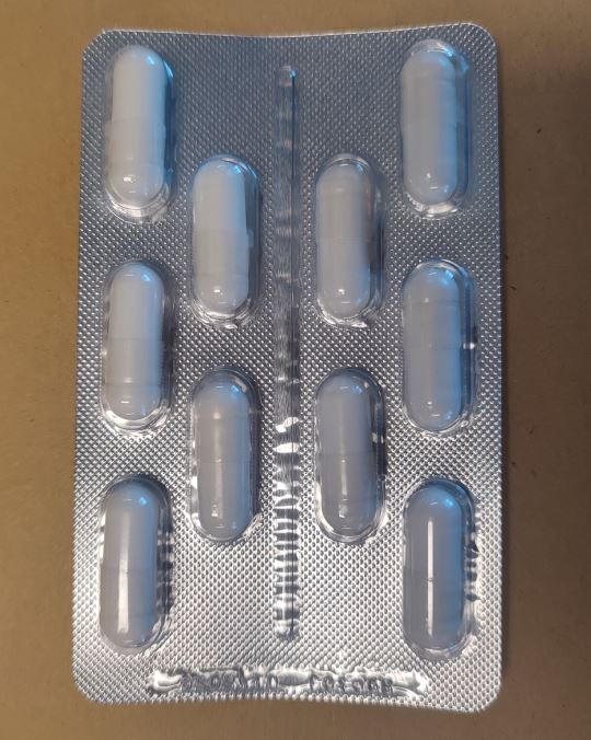 Anti Leg Cramp Capsules
Capsules formulated to ease nocturnal leg cramps
Composition: Magnesium oxide monohydrate, DL-alpha-tocopheryl acetate, pyridoxine hydrochloride, silica, hydroxypropyl methylcellulose capsule
30 capsules per box
Put up for retail sale
