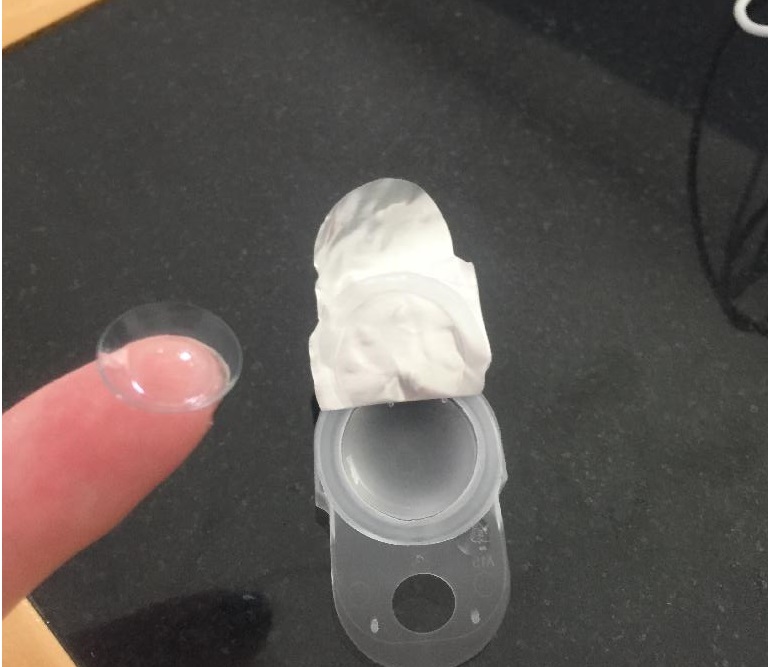 CONTACT LENSE.

IT IS POLYMER BASED AND STORED IN 0.9% SALINE SOLUTION. 

THE PRODUCT IS STERILE AND PACKED INSIDE POLYPROPYLENE BLISTER PACKS.
INSIDE POLYPROPYLENE BLISTER PACKS.