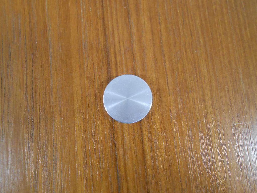 ALUMINIUM TESTING MATERIALS IN THE FORM OF AN ALUMINIUM COUPON.

THEY ARE USED TO TEST THE TENSILE STRENGTH OF THE MATERIALS USED TO COAT ORTHOPAEDIC IMPLANTS.

THEY ARE MADE OF 95.8% TO 98.6% ALUMINIUM.

THEY ARE CIRCULAR SHAPED DISKS.