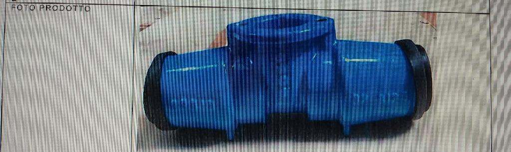 PARTE DI VALVOLA. PER DICHIARAZIONE DI PARTE, L’ARTICOLO E’ REALIZZATO IN GHISA EN GJS 400-15 VERNICIATA INTERNAMENTE E ESTERNAMENTE CON POLVERE EPOSSIDICA APPLICATA A LETTO FLUIDO COLORE AZZURRO/BLU CHIARO. CORREDATO DI ESTREMITÀ FILETTATE FEMMINA. L’ARTICOLO E’ DOTATO DI 2 FORI FILETTATI M12 PER CONSENTIRE IL FISSAGGIO DEL COPERCHIO DELLA VALVOLA.