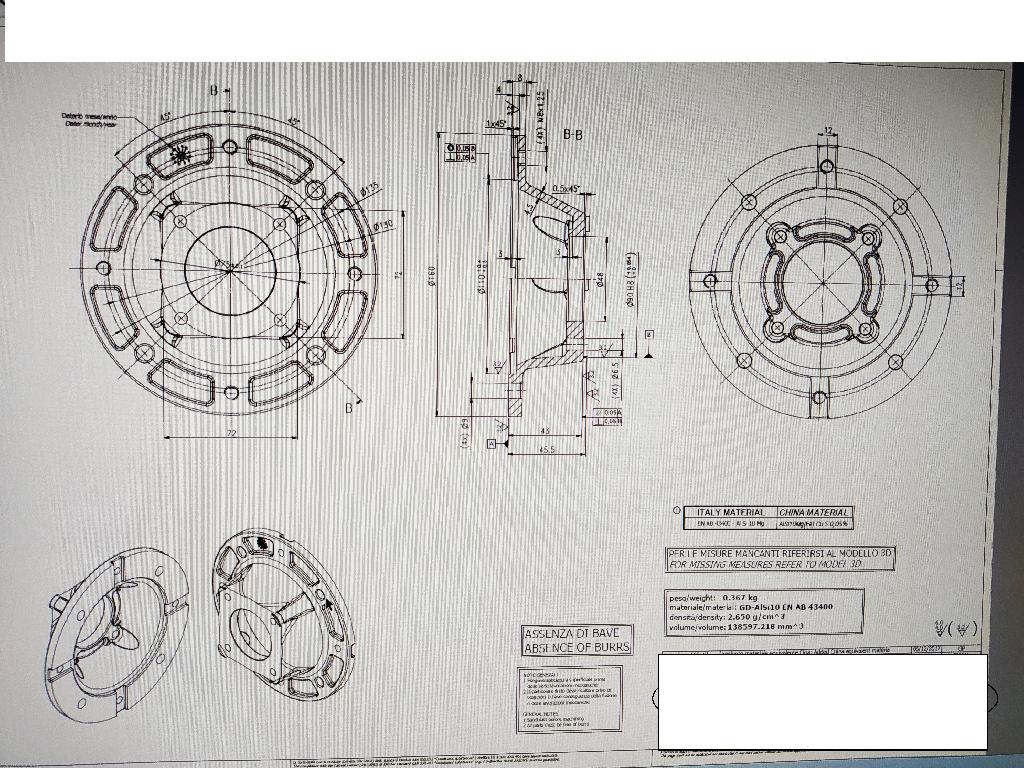 FLANGIA DI CHIUSURA PER POMPA. PER DICHIARAZIONE DI PARTE, L’ARTICOLO E’ REALIZZATO IN ALLUMINIO ED  HA LA FUNZIONALITÀ DI CHIUSURA DELLA PARTE MECCANICA DELLA POMPA, NONCHÉ DI FERMO (ANTIESPULSIONE) DELL’ANELLO DI TENUTA OLIO LATO ALBERO. LA FLANGIA DI CHIUSURA È INOLTRE SAGOMATA PER POTER PERMETTERE UN COLLEGAMENTO DIRETTO DELLA POMPA CON IL MOTORE (SAGOMATA PER L’INSERIMENTO DEL MOTORE). IN BASE ALLA DIMENSIONE DELL’ALBERO E DELLA FORMA DELLA FLANGIA, LA POMPA PUÒ ESSERE COLLEGATA AD UN MOTORE ELETTRICO, AD UN MOTORE DIESEL/BENZINA O AD UN MOTORE IDRAULICO.