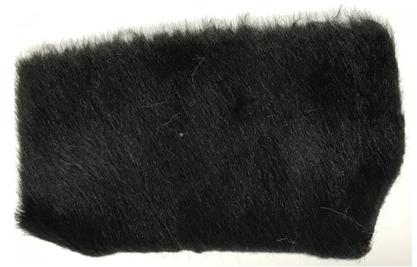 STOFFA A MAGLIA DI POLIESTERE, IN TINTA UNITA, DETTA "A PELI LUNGHI" CHE IMITA SU DI UN LATO IL VELLO DI VISONE.
L'ARTICOLO E' PRESENTATO IN PEZZA E, PER DICHIARAZIONE DI PARTE, SI UTILIZZA PER LA CONFEZIONE DI CAPI DI
ABBIGLIAMENTO.