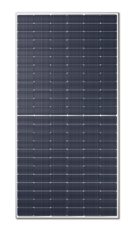 MODULI FOTOVOLTAICI PER IMPIANTI SOLARI
LA MERCE E' PROGETTATA PER TRASFORMARE LA LUCE SOLARE IN ENERGIA ELETTRICA.
I MODULI  HANNO 144 CELLE DI SILICIO MONOCRISTALLINO DISPOSTE IN SEI COLONNE CON 24 CELLE CIASCUNA. POTENZA EROGATA TRA 525 E 545 W E TENSIONE MASSIMA DI ESERCIZIO OTTIMALE (VMP) TRA 41,1 E 41,9 VOLT. I MODULI, OLTRE ALLE CELLE, SONO DOTATI DI PRESE DI COLLEGAMENTO ELETTRICO, TELAI METALLICI E 3 DIODI DI BYPASS (IP68) CHE SERVONO A PROTEGGERE LE CELLE, AD ESEMPIO, QUANDO SONO IN  OMBRA.  SECONDO LO SCHEMA ELETTRICO FORNITO, I MODULI NON HANNO UN DIODO DI BLOCCO CHE IMPEDISCE ALLE CELLE  FOTOVOLTAICHE DI FUNGERE DA DIODI IN ASSENZA DI LUCE. DIMENSIONI APPROSSIMATIVE: 2279 X 1134 X 35 MM. PESO: KG. 29