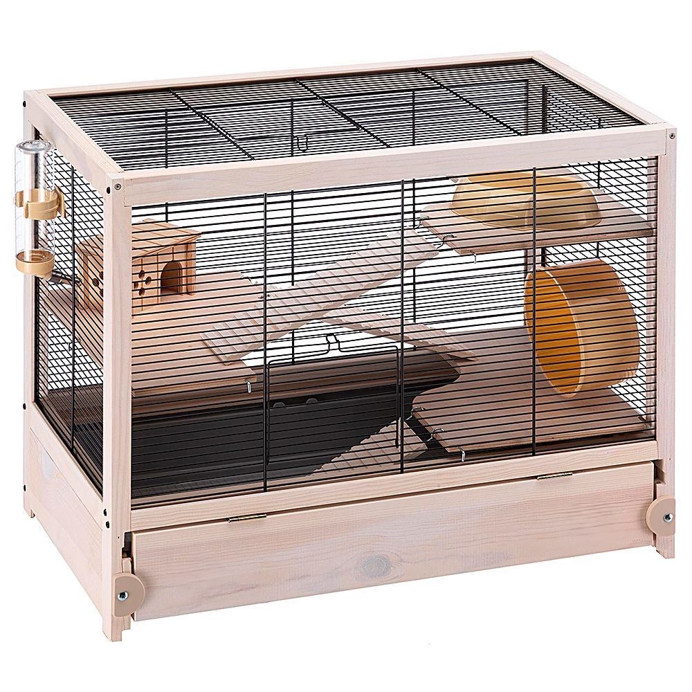 Gabbia per piccoli animali con struttura in legno, tetto e pareti in griglia metallica, base in plastica.
La Gabbia è accessoriata con ripiani e passerelle in legno.

Il carattere essenziale del prodotto è dato dal legno.