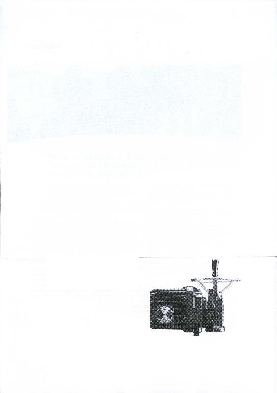 ATTUATORE ELETTRICO.
L’ARTICOLO PUO’ ESSER PRESENTATO IN VARI MODELLI. L’ARTICOLO HA, A SECONDA DEI MODELLI, UN PESO  DI CIRCA 41 KG, 52, KG, 72 KG, 129 KG, 272 KG, 541 KG, 641 KG, 1155 KG E LE SEGUENTI DIMENSIONI: LUNGHEZZA DA 170 MM A 620 MM LARGHEZZA DA 69 MM A 228 MM, ALTEZZA (ESCLUSO PIGNONE) DA 65 MM A 238,5 MM.
L’ARTICOLO E’ DOTATO DI UN VOLANTINO E HA IL CORPO IN ALLUMINIO (PER I MODELLI DA 41 KG, 52 KG E 72 KG) O IN GHISA PER I RESTANTI MODELLI, LA VITE DEGLI INGRANAGGI IN LEGA DI BRONZO E PIGNONI IN ACCIAIO TEMPRATO.
IL DISPOSITIVO HA LA FUNZIONE DI APRIRE E CHIUDERE LE VALVOLE.