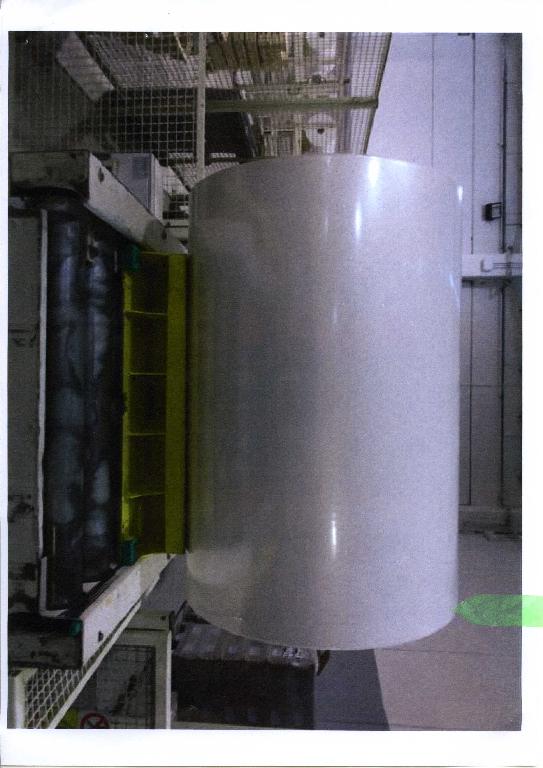 PELLICOLA DI MATERIA PLASTICA (POLIMERI DI PROPILENE) DI COLORE BIANCO, STRATIFICATA, BIASSIALMENTE ORIENTATA.
IL PRODOTTO E’ STAMPABILE E VIENE UTILIZZATO PER ETICHETTE ED APPLICAZIONI ALIMENTARI.