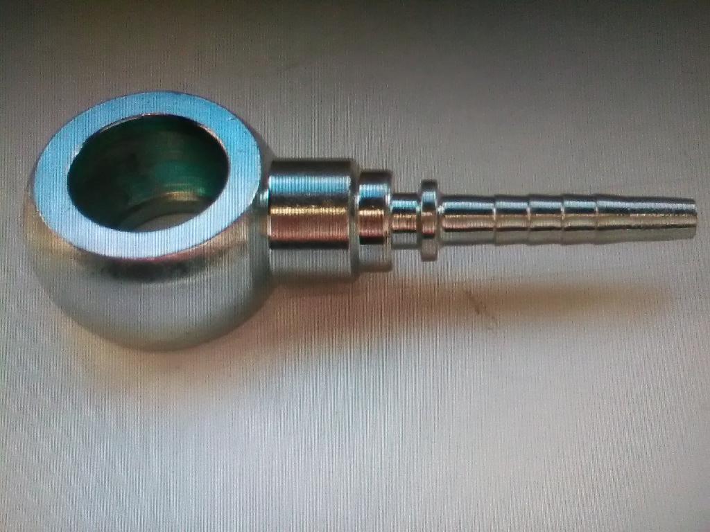 RACCORDO IN ACCIAIO PER TUBI IN GOMMA/ PLASTICA OLEODINAMICI.
L’ARTICOLO E’ REALIZZATO MEDIANTE TORNITURA E SI PRESENTA CON UN’ESTREMITA’ RASTREMATA CON SAGOMATURA A SBALZO ATTA ALL’INSERIMENTO NEI TUBI ED ALL’ESTREMITA’ OPPOSTA CON UN ATTACCO AD OCCHIELLO.
L’ARTICOLO HA UNA FORMA DRITTA E, A SECONDA DEL MODELLO, PUO’ AVERE LE SEGUENTI DIMENSIONI: DIAMETRO DA 4 A 79,4 MM, LUNGHEZZA DA 41 MM A 321 MM.
L’ARTICOLO NEI SISTEMI OLEODINAMICI VIENE UTILIZZATO IN COMBINAZIONE CON UN BULLONE FORATO NON OGGETTO DELLA PRESENTE ITV.