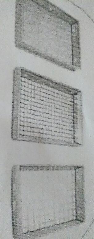 VAGLIO RETTANGOLARE DI METALLO.
IL VAGLIO HA LA FUNZIONE DI SETACCIARE LE TERRE ED E’ UTILIZZABILE SU MACCHINE SETACCIATRICI NON OGGETTO DELLA PRESENTE ITV.
IL VAGLIO HA UNA DIMENSIONE DI 457 X 660 X 75 MM, UN PESO DI 6,5 KG CIRCA ED UNA CAPACITA’ FINO A 30 LITRI.
LE MAGLIE DEL VAGLIO, A SECONDA DEL MODELLO, POSSONO AVERE DIFFERENTI DIMENSIONI PER PERMETTERE LA SETACCIATURA PROGRESSIVA DELLE TERRE.