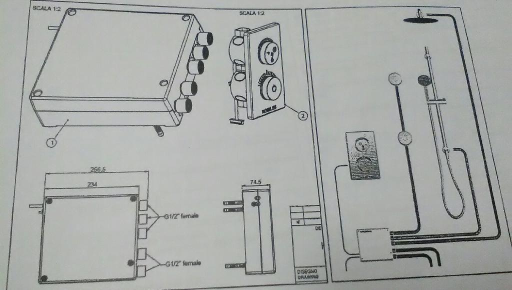RUBINETTO ELETTRONICO.
L’ARTICOLO E’ COSTITUITO DA MANOPOLE DI COMANDO ESTERNE (PULSANTI IN OTTONE) E INVOLUCRO PLASTICO CHE CONTIENE RACCORDI IN OTTONE E COMPONENTI ELETTRONICI COMPRESE VALVOLE, TRASFORMATORI, MOTORI STEPPER, SENSORI DI TEMPERATURA E CORPO RUBINETTO IN OTTONE NEL QUALE SONO PRESENTI LA SCHEDA ELETTRONICA, LE CARTUCCE MISCELATRICE/DEVIATRICE E IL VITONE CERAMICO PER APERTURA E CHIUSURA.
L’APPARECCHIO HA LE SEGUENTI DIMENSIONI: 234 X 234 X 74 MM CIRCA.
IL RUBINETTO PERMETTE LA MISCELAZIONE E LA FORNITURA DELL’ACQUA A TRE DIVERSI DISPOSITIVI.