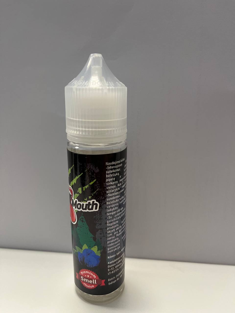 Kvapiųjų medžiagų mišinys. Skaidrus, gelsvas, kvapnus skystis.
Kvapiųjų medžiagų/aromatinis mišinys naudojamas kaip kvapą suteikianti sudedamoji dalis įvairių pramonės šakų
produktų gamyboje. Mišinys nėra skirtas naudoti maisto pramonėje.
Supakuotas gamyklinėje pakuotėje po 50 ml.