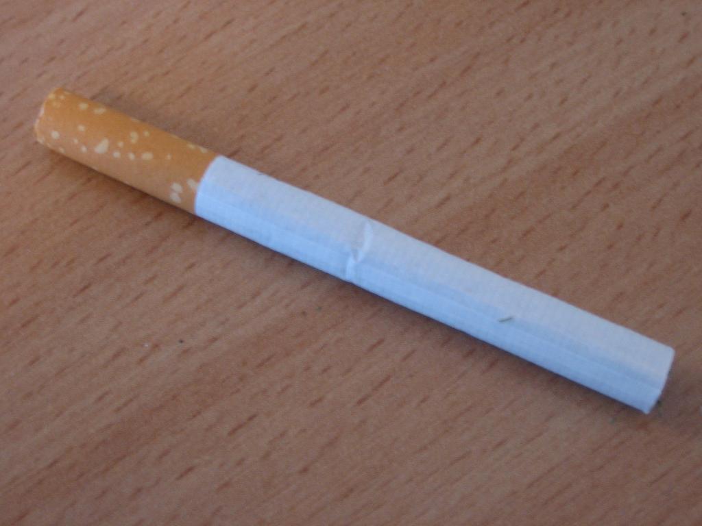 Cigaretes ar ārstniecisko augu pildījumu un aromatizētāju piedevu, ar filtru. Cigaretes nesatur nikotīnu un ir iepakotas pa 20 gab. mīkstā kartona paciņā, ar akcīzes marku imitējošu uzlīmi. Paredzētas, lai atbrīvotos no smēķēšanas.