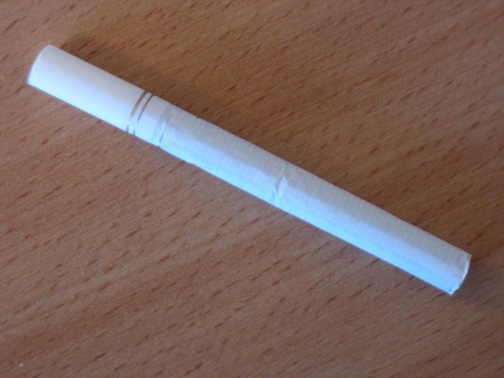 Cigaretes ar ārstniecisko augu pildījumu un aromatizētāju piedevu, ar filtru. Cigaretes nesatur nikotīnu un ir iepakotas pa 20 gab. mīkstā kartona paciņā, ar akcīzes marku imitējošu uzlīmi. Paredzētas, lai atbrīvotos no smēķēšanas.