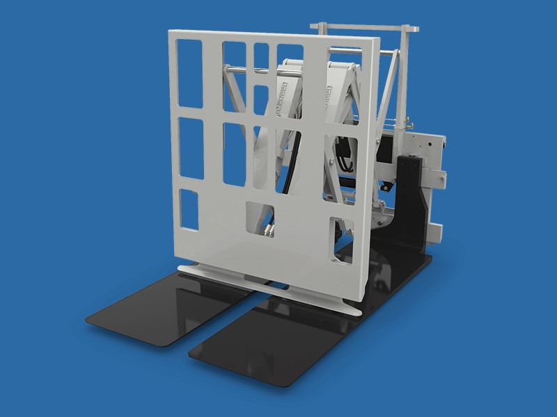 Een zogenoemde push/pull met –volgens opgave- de volgende kenmerken en eigenschappen:
- een voorzetapparaat bedoeld om ladingen op slipsheets te kunnen verplaatsen;
- een pantograaf;
- platen van staal;
- een hydraulisch systeem;
- een capaciteit bij lastzwaartepunt van 1600 kg bij 610 mm tot 2050 kg bij 610 mm;
- een breedte van de draagplaat 380- 455 mm;
- een breedte over de draagplaten variërend van 865 - 965 mm tot 1025 - 1220 mm;
- een verloren dikte van 165 - 229 mm;
- een horizontaal zwaartepunt van 203 - 256 mm;
- een verticaal zwaartepunt van 208 - 229 mm;
- een gewicht van 434 - 634 kg;
- voor ophangklasse 2A of 2A-QD.
Het geheel wordt aangeboden met de vereiste slangen en aansluitstukken.